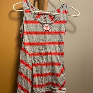 Reds tank top